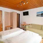 Ertlschweigerhaus - - 3*