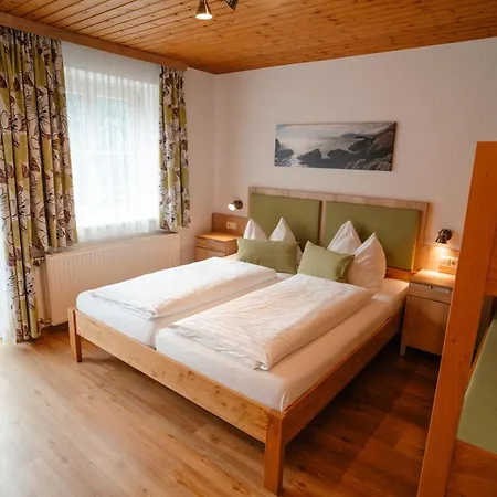Ertlschweigerhaus - - Affittacamere 3*