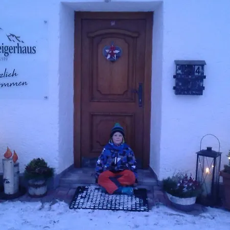 Ertlschweigerhaus - - Zimmer * Donnersbach
