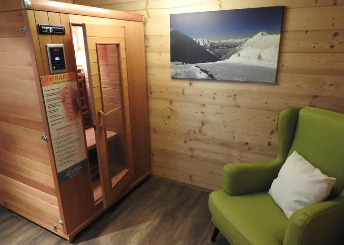 Ertlschweigerhaus - -