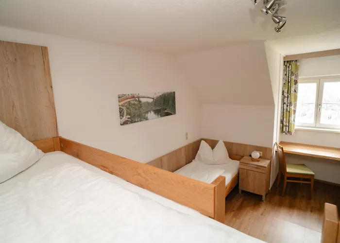 Ertlschweigerhaus - -