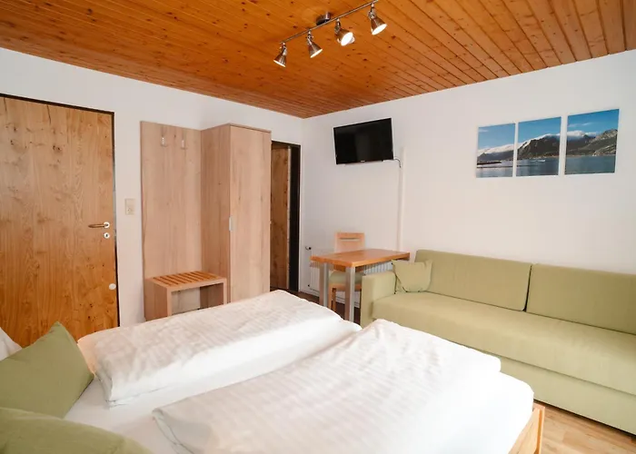 Ertlschweigerhaus - - 3*