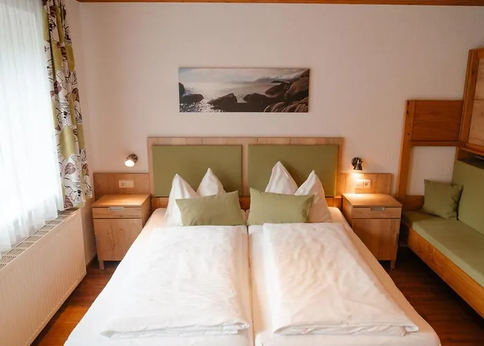 Ertlschweigerhaus - - بيت ضيافة 3*