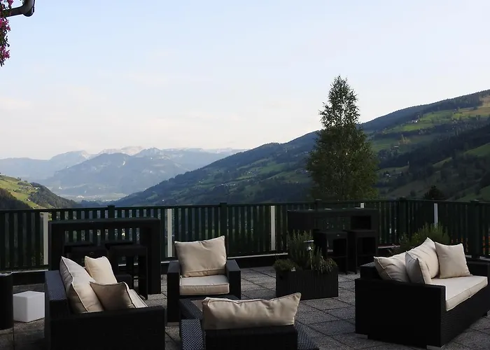 Ertlschweigerhaus - -